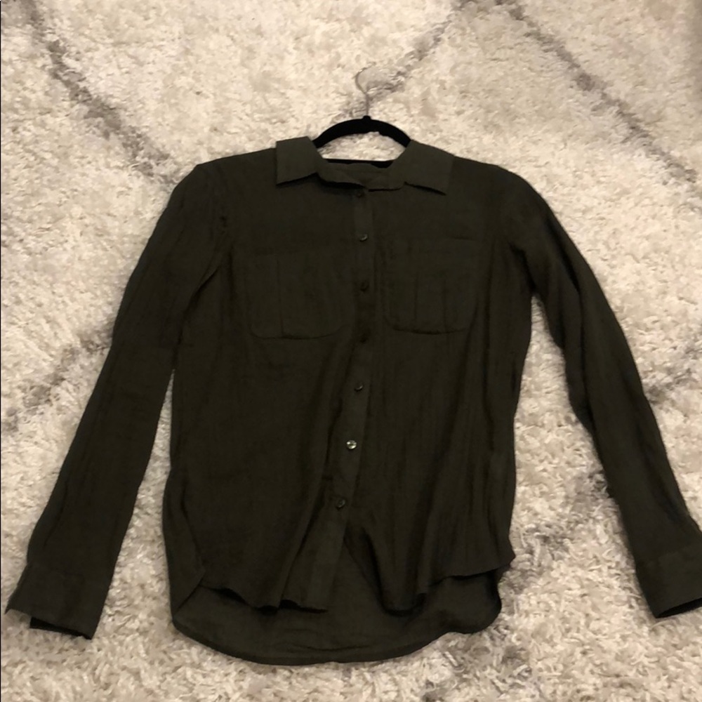 Banana Republic Button Down Top